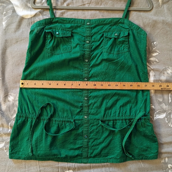 Woman's Top - Picture 7 of 10